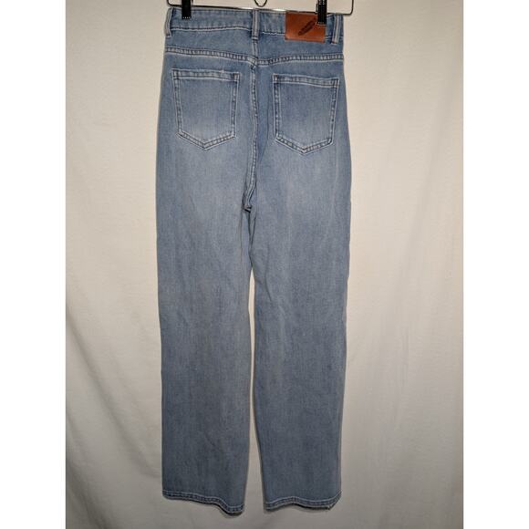 Women's Light Wash Straight Leg High Rise Jeans Sz 26 Comfort Stretch - Picture 5 of 7